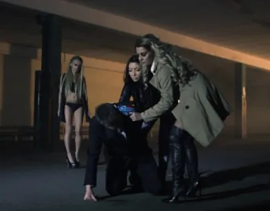 Увлекательная порно фантастика детективов с большими сиськами