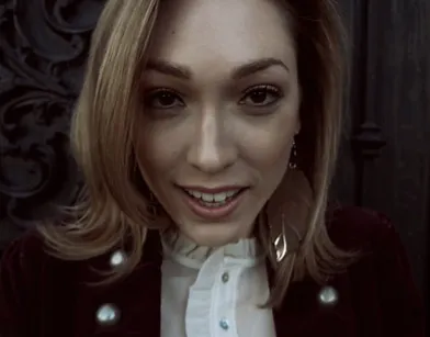 Познакомилась со зрелым мужчиной и обеспечила себе очень страстный секс!