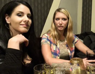 Предложили молодой паре обменяться партнерами за деньги