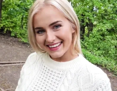 Подкатил студентке и трахнул в парке